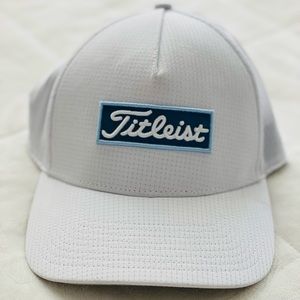 Men’s Titlest Hat, white with mesh back and adjustable fit. Like new